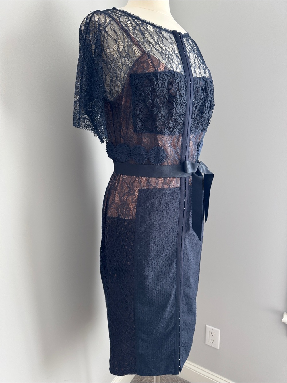 Beguile | Byron Lars Carissma Sheath Dress - Navy, Size 10 - Picture 5 of 12